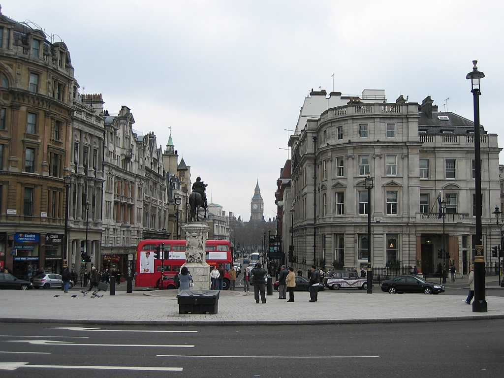 006 Trafalgar Square.jpg
